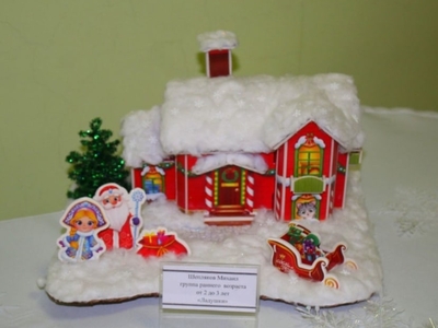 Из выставки творческих работ "Чудеса красавицы зимы"